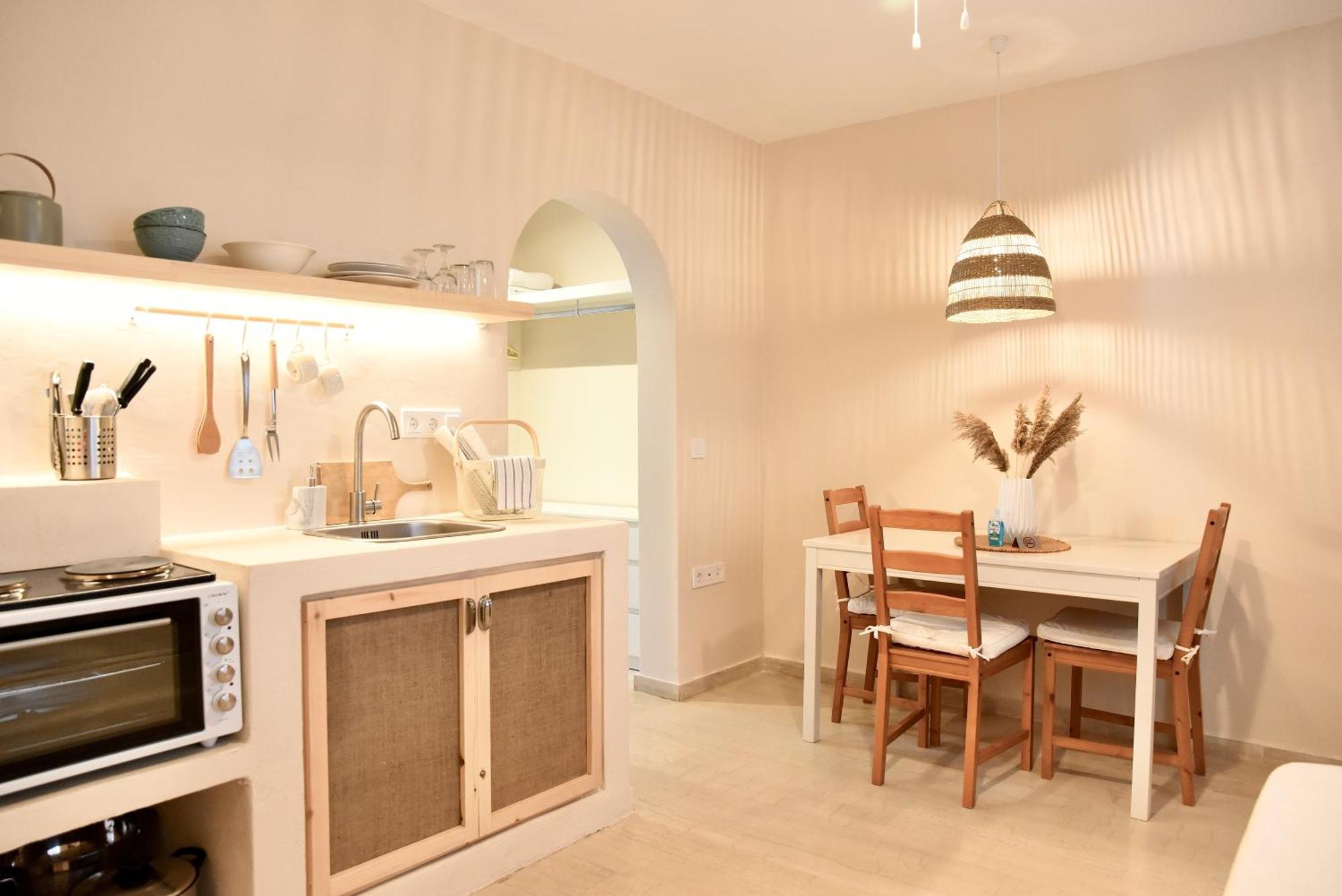 Staybridge Apartments, Mesongí エクステリア 写真