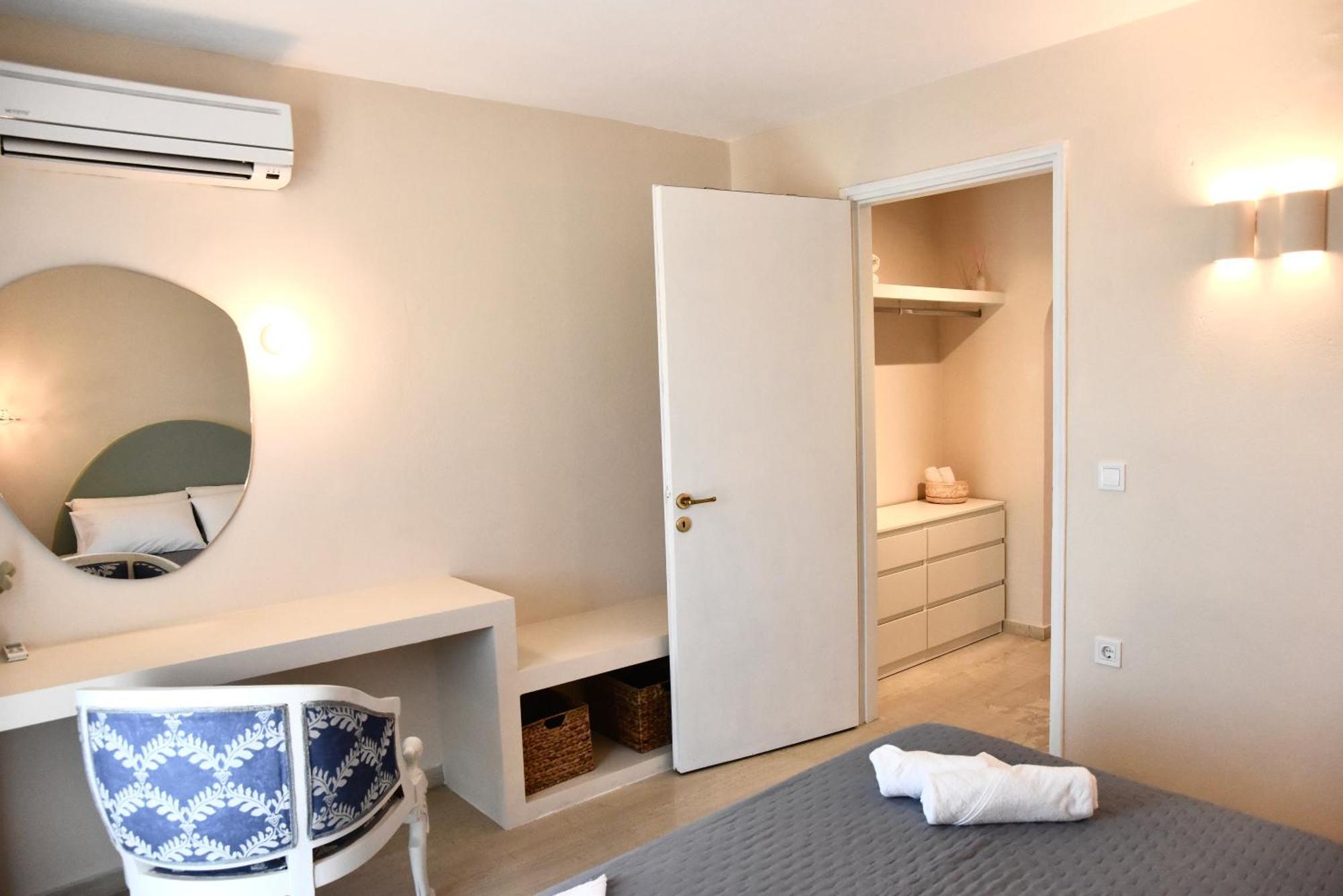 Staybridge Apartments, Mesongí エクステリア 写真